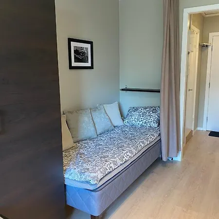 Super In A Luxurious Neighborhood - 3 Pax *