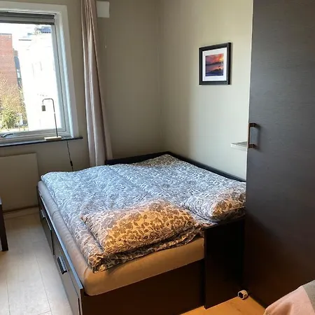 Апартаменты Super In A Luxurious Neighborhood - 3 Pax